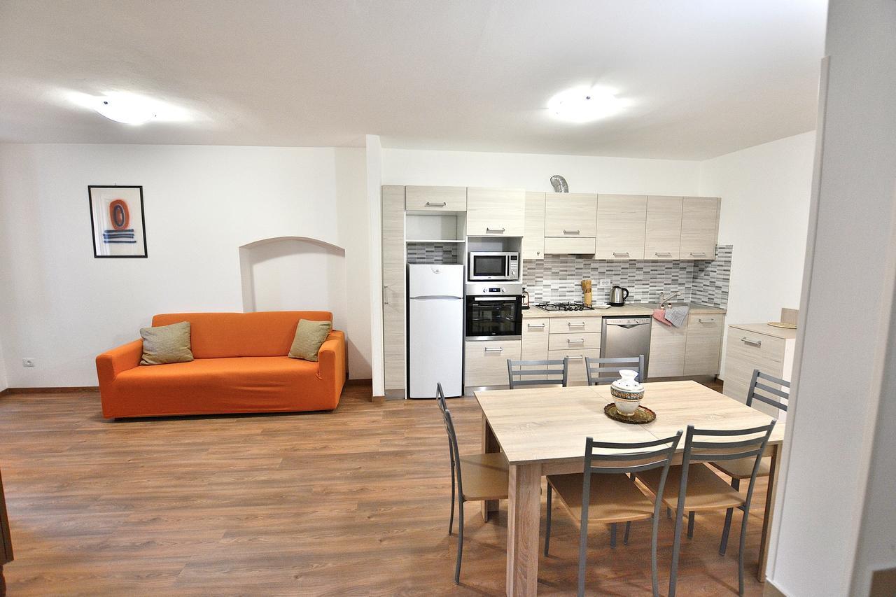 Apartment Del Pescatore Torri Del Benaco Eksteriør billede