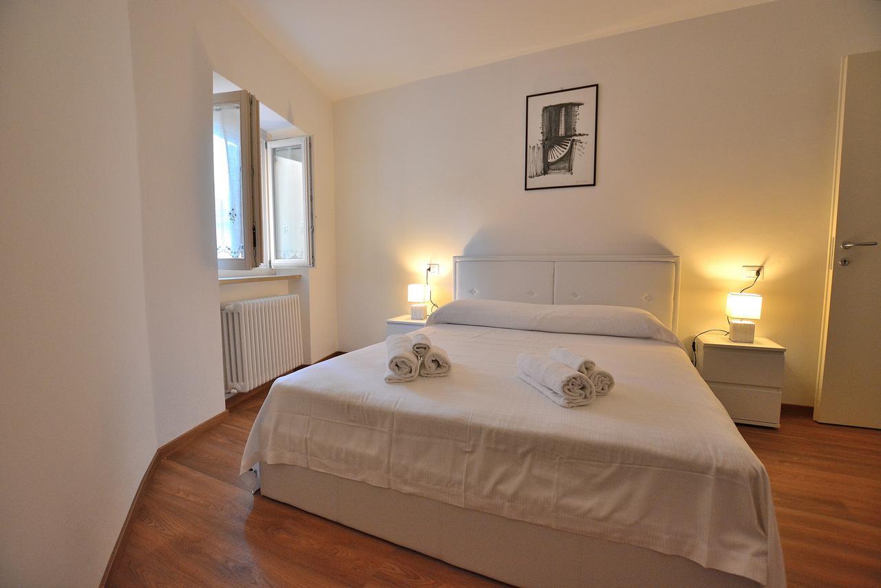 Apartment Del Pescatore Torri Del Benaco Eksteriør billede